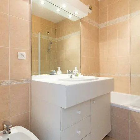 26 Boulevard Albert 1er Apartment *